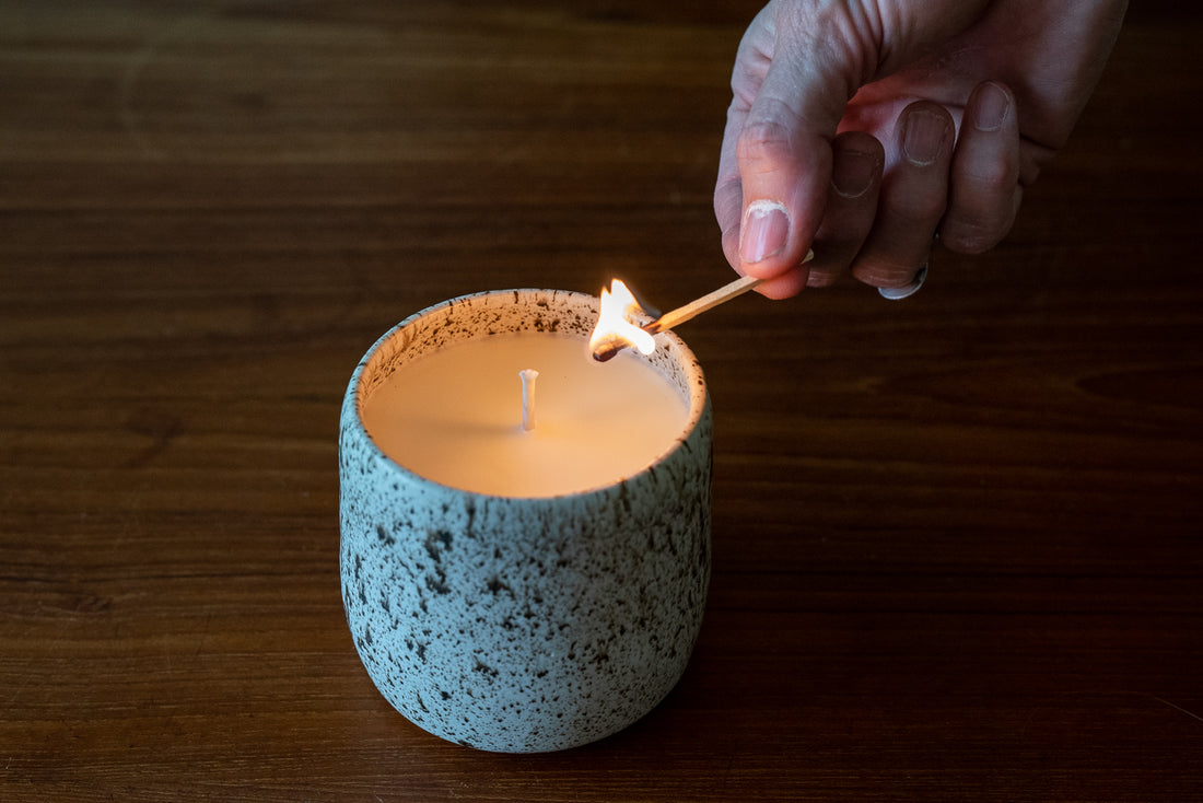 How to maintain your candle to make it last